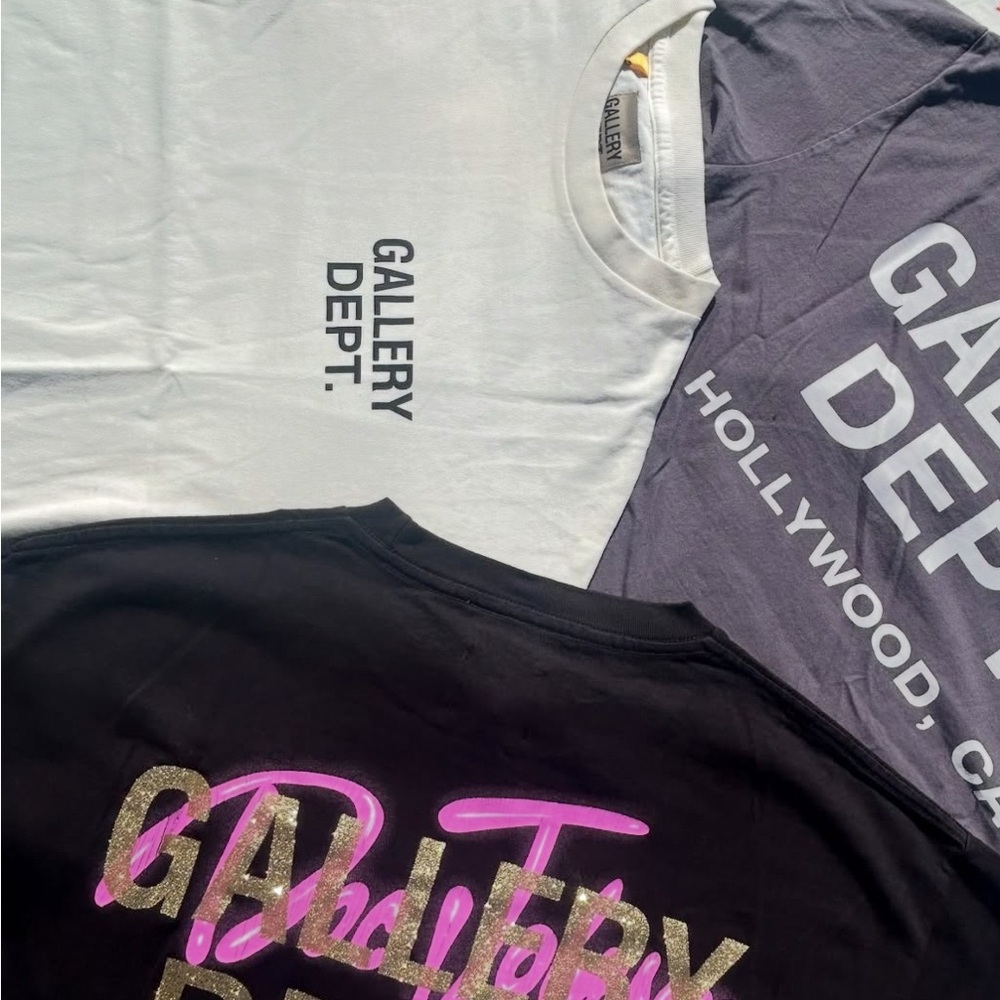 Gallery Dept Black and White Short Sleeve Tees